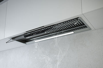 85cm Undermount Range Hood with Glass Fascia (Seconds)